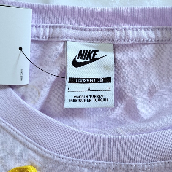 Nike👟 U*Phoria Loose Fit Cropped Tee👕 - NWT - Picture 4 of 16